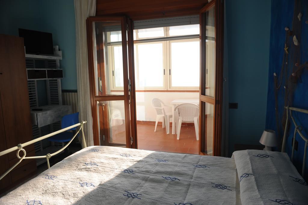 סלרנו B&B Viale Delle Colline חדר תמונה